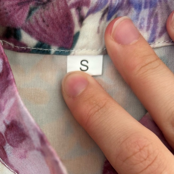 2 for 20$ 🪻Collared mini dress with buttons​ - Picture 5 of 7